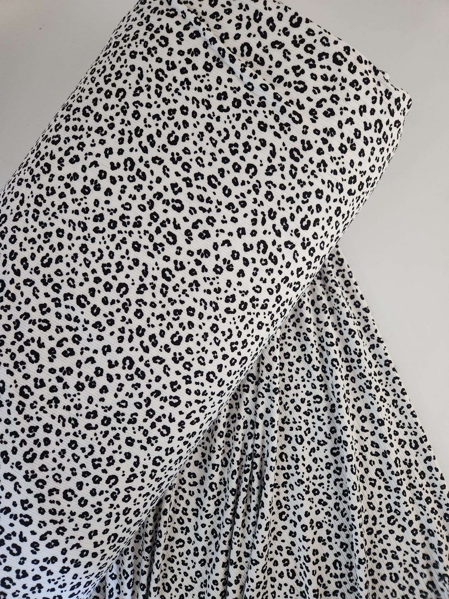 white sheets rib knit