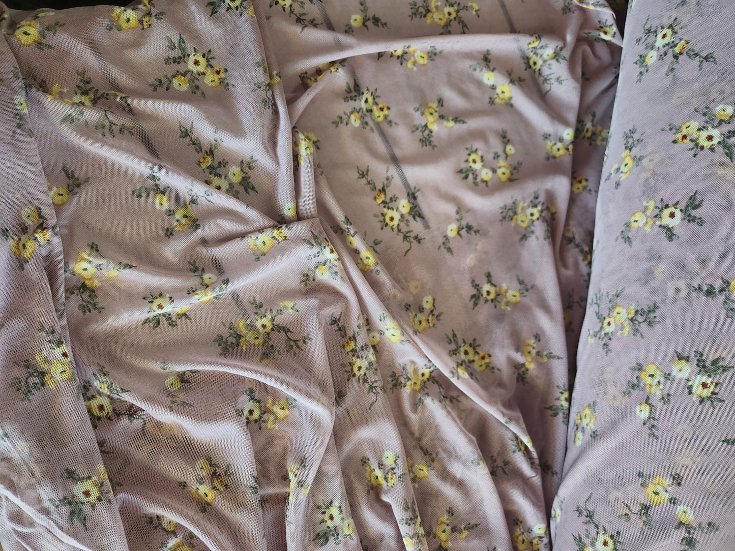 Pink/yellow lace mesh