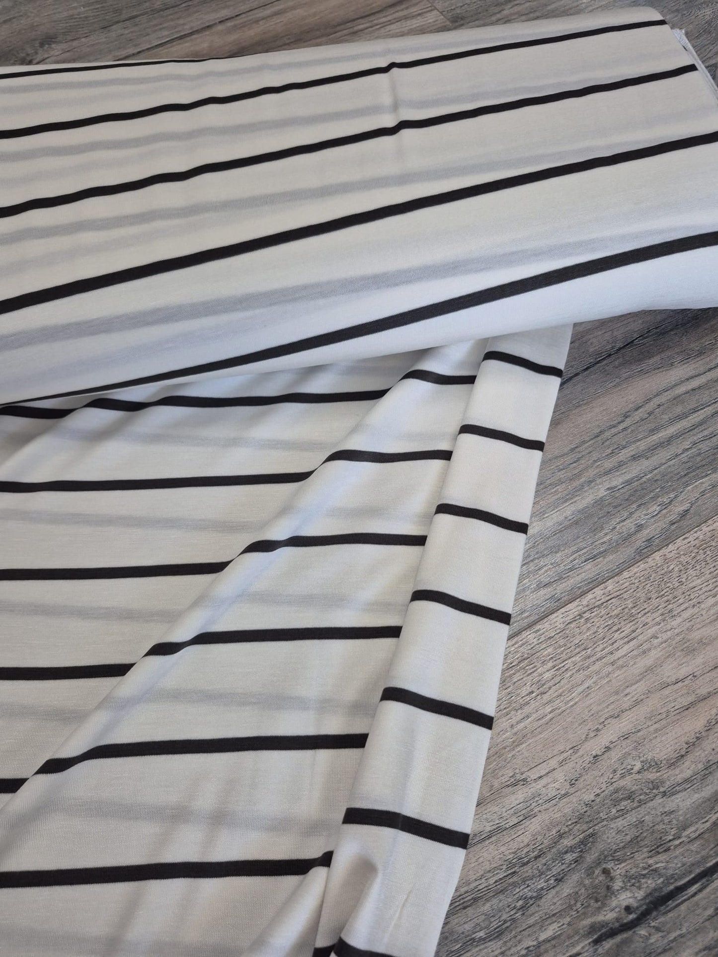 Green Stripe jersey