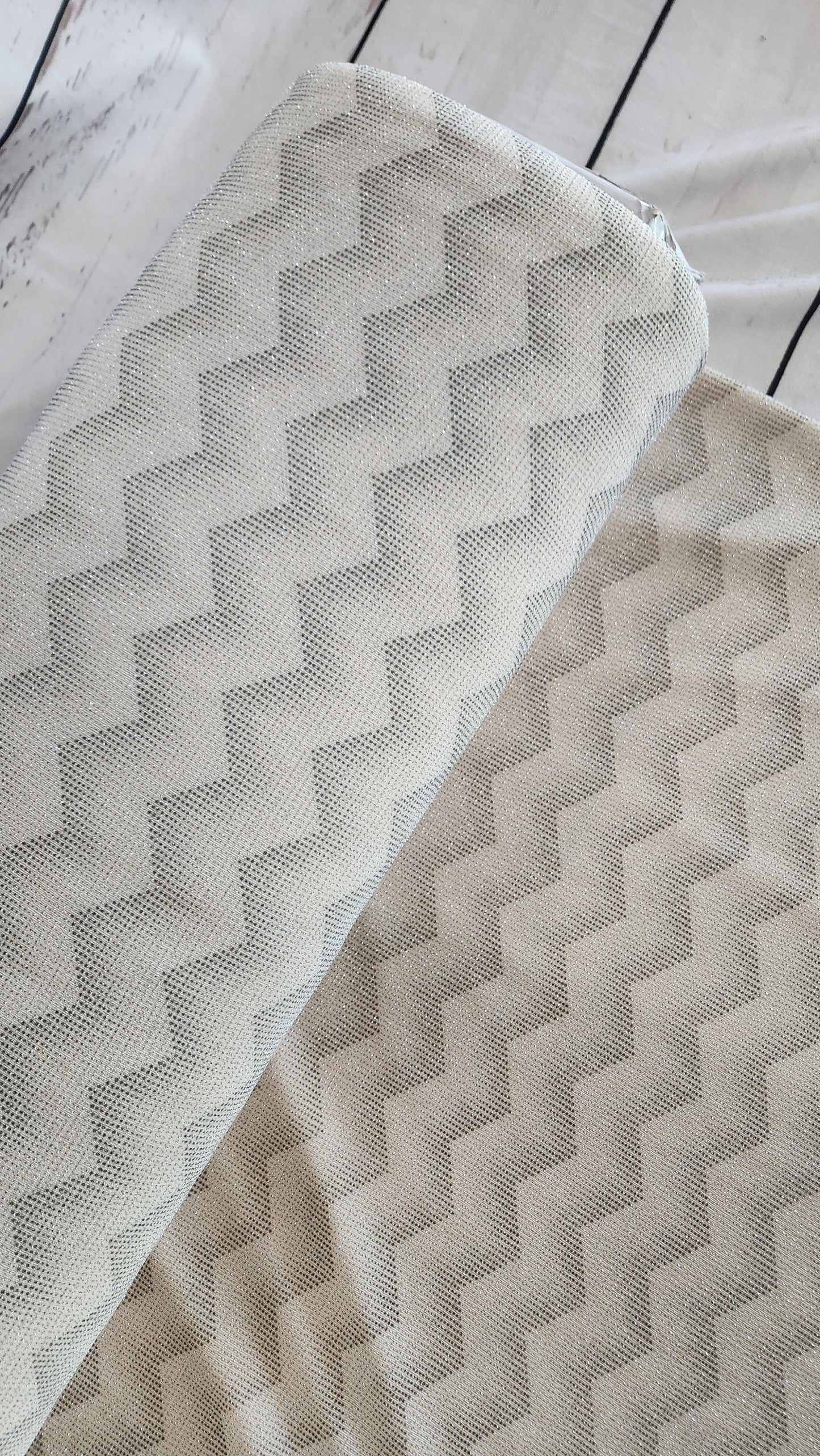 Cream/silver soft knit